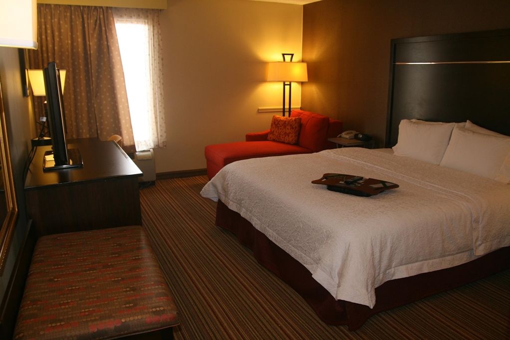 Hampton Inn & Suites Tulsa South Bixby Chambre photo
