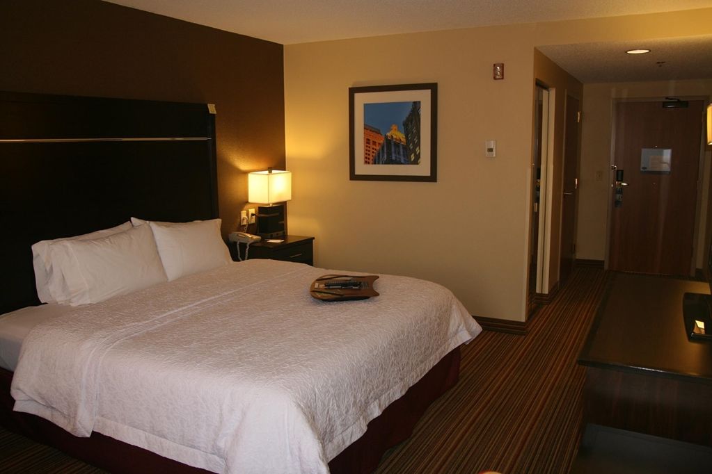 Hampton Inn & Suites Tulsa South Bixby Chambre photo